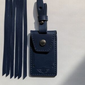 Tumi/Mini Cooper limited Edition collab luggage tag & Leather zipper pulls NEW